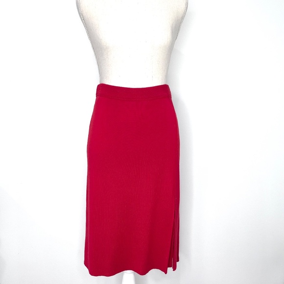 GISPA Italy Red Wool Knit Skirt with Side Slit, Elastic Waist Made in Italy - Picture 3 of 10
